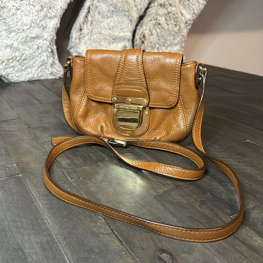 Michael Kors Crossbody